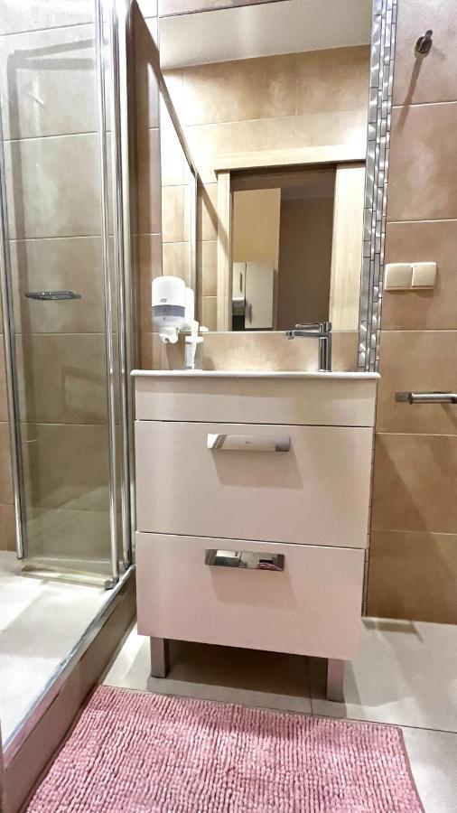 Double Studio City Center — Photos 2